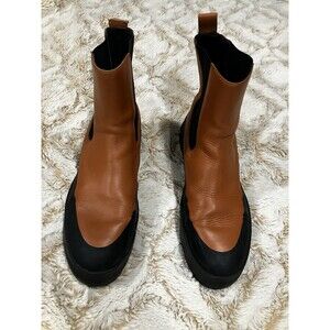 Neous Color Block Leather Chelsea Boot Size 36 1/2 Or US Size 6 With Flaw